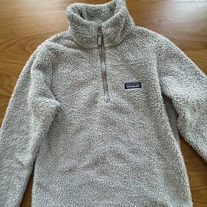 Patagonia pullover size M